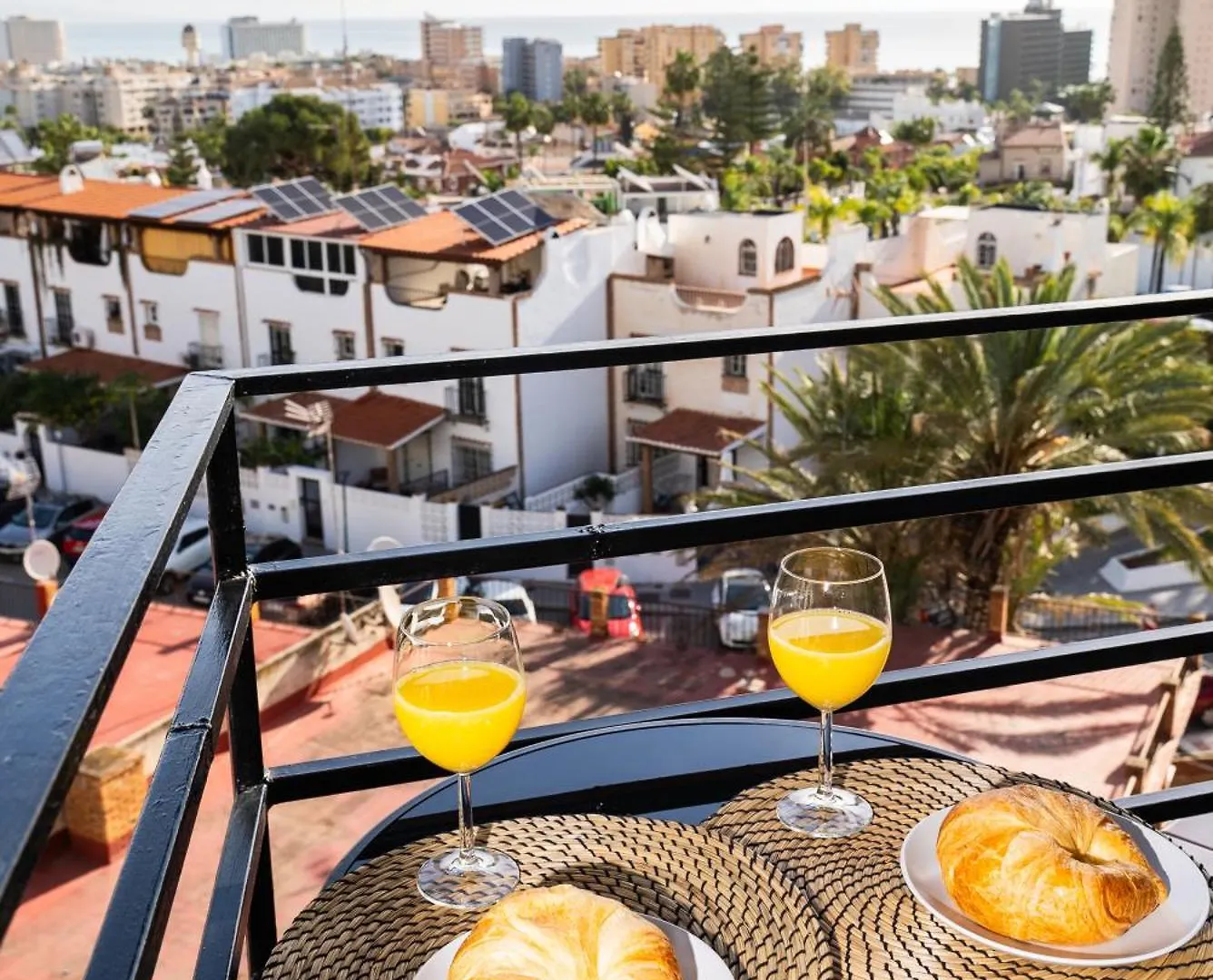 Apartamento Oasis En Playamar Con Piscina Torremolinos